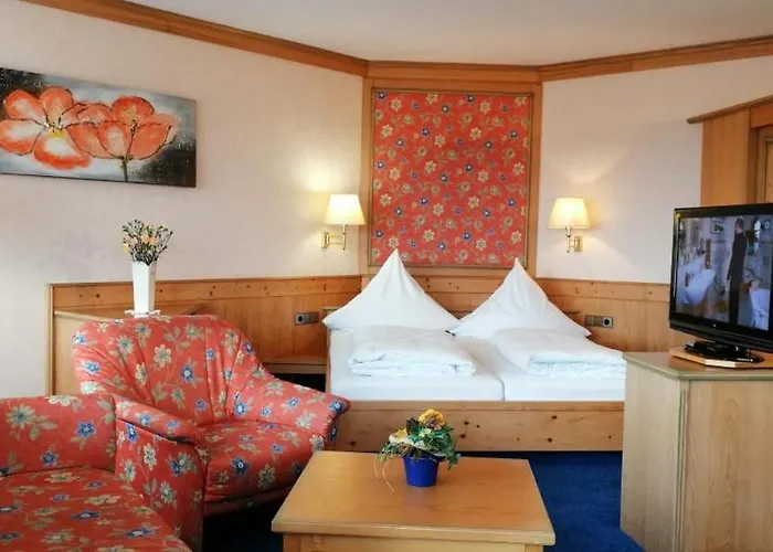 فندق Schwarzwald Sonnenhof Schömberg