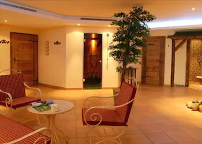 Schwarzwald Sonnenhof فندق