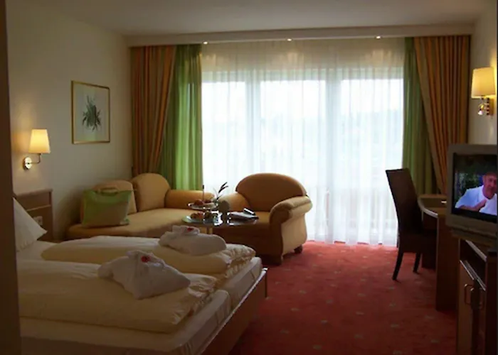 Schwarzwald Sonnenhof فندق 4*