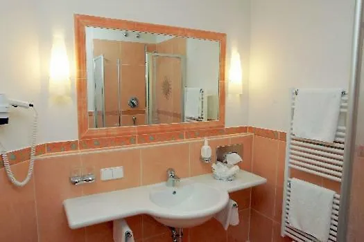 Schwarzwald Sonnenhof فندق Schömberg